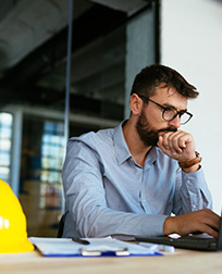 engineer professional working on laptop.